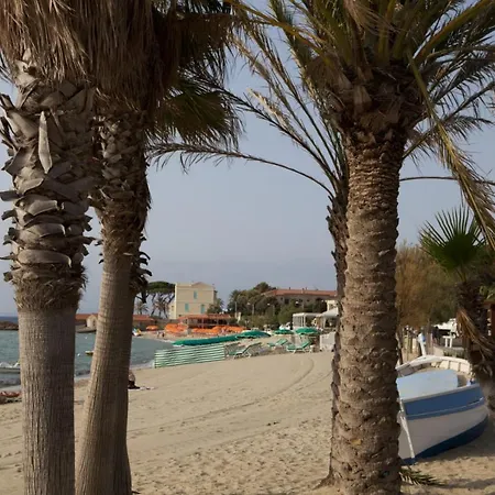 L'anse De Pramousquier S4/5 Resort